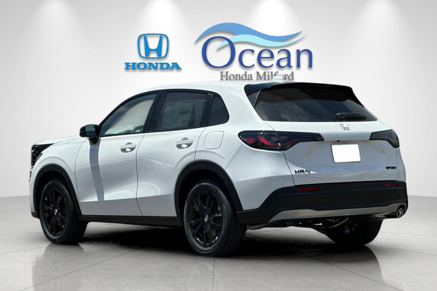 2026 Honda HR-V Sport photo 3