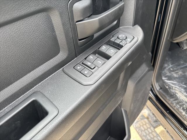 2025 Ram 2500 Tradesman photo 8