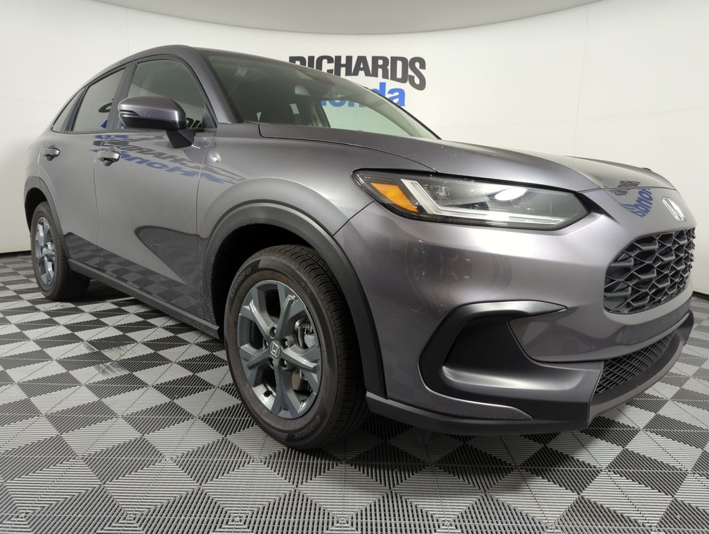 2026 Honda HR-V LX photo 7