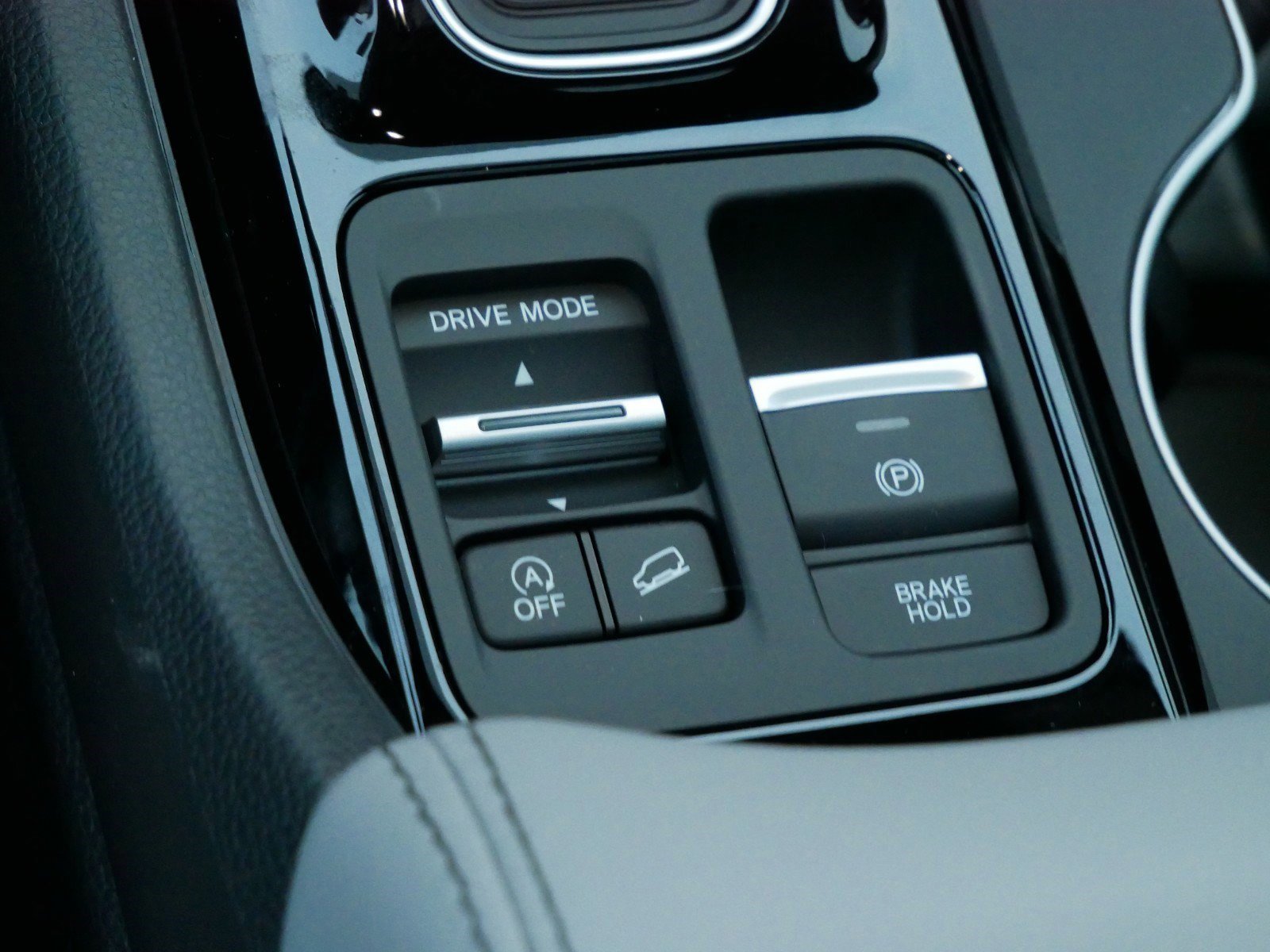2025 Honda Pilot Touring photo 15