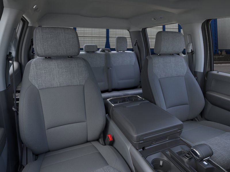 2025 Ford F-150 Lightning XLT photo 10