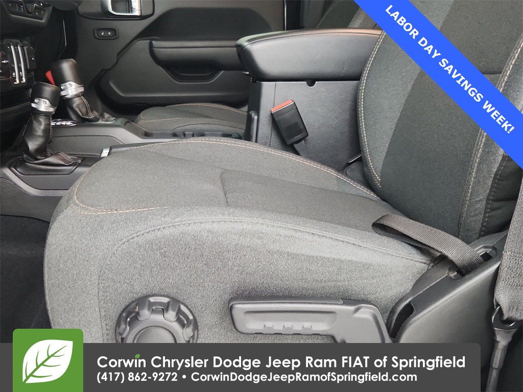 2024 Jeep Wrangler Sport S photo 3