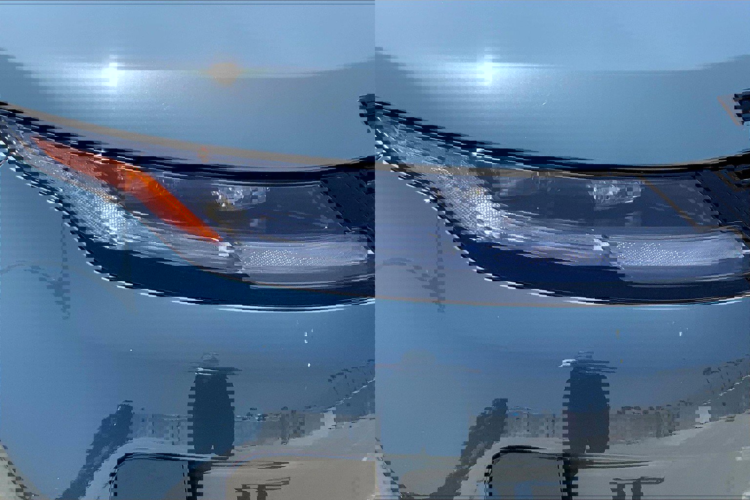 2026 Land Rover Range Rover Evoque S photo 16