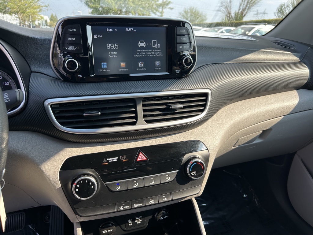 2019 Hyundai Tucson SE photo 15