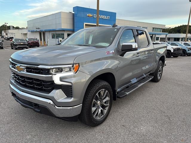 2026 Chevrolet Silverado 1500 LT photo 3