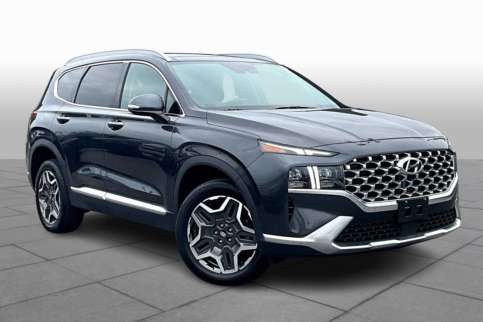 2022 Hyundai Santa Fe Limited photo 2