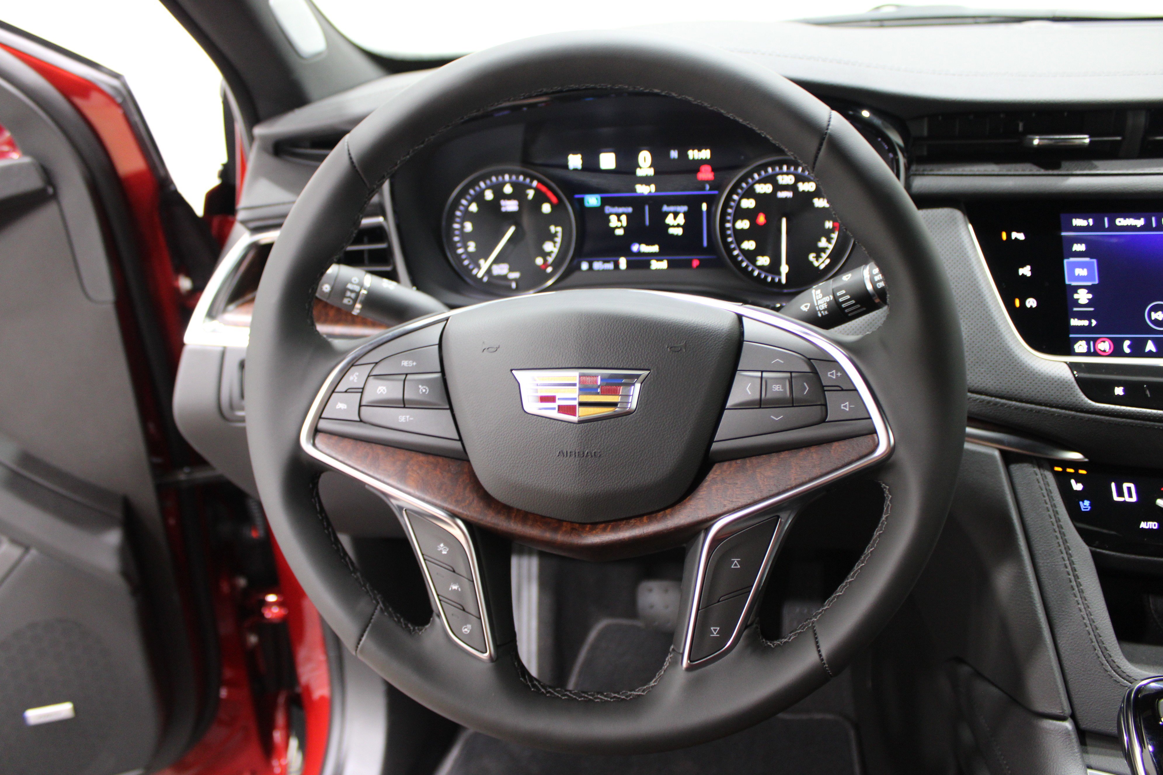 2025 Cadillac XT5 Premium Luxury photo 5