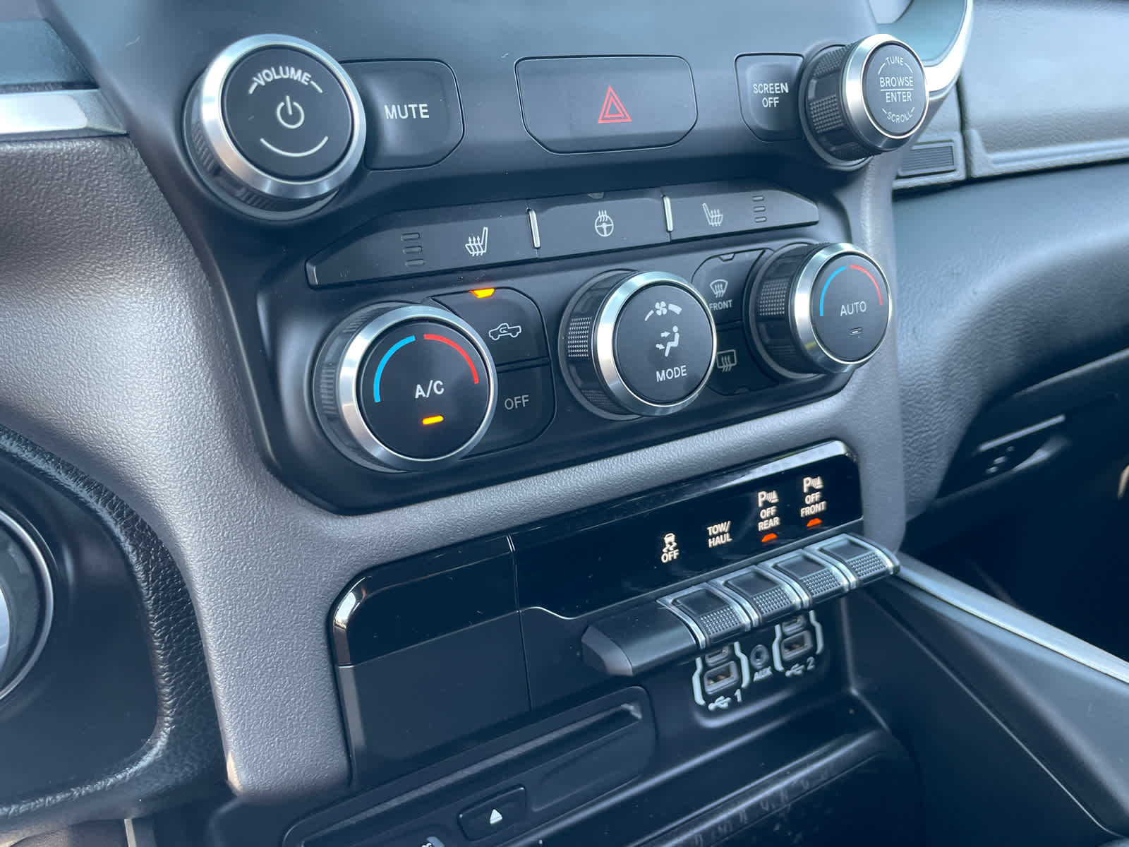2019 Ram 1500 Big Horn Lone Star photo 26