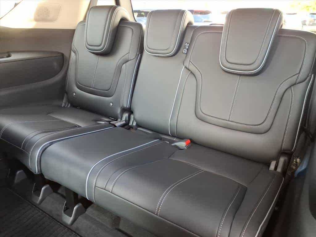 2025 Infiniti QX80 Sensory photo 13
