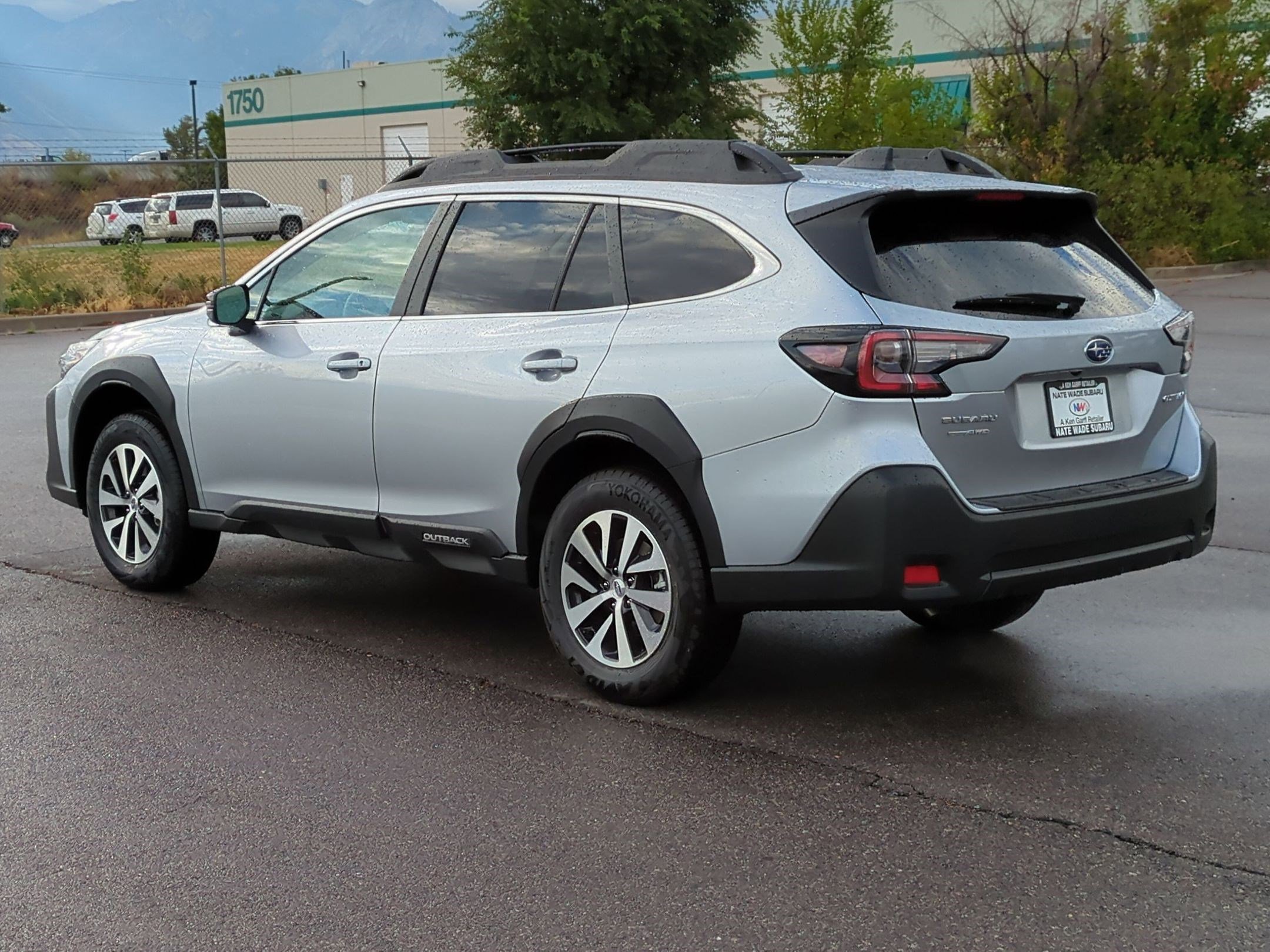 2025 Subaru Outback Premium photo 5