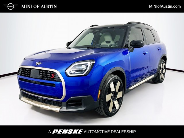 2025 MINI Countryman Iconic