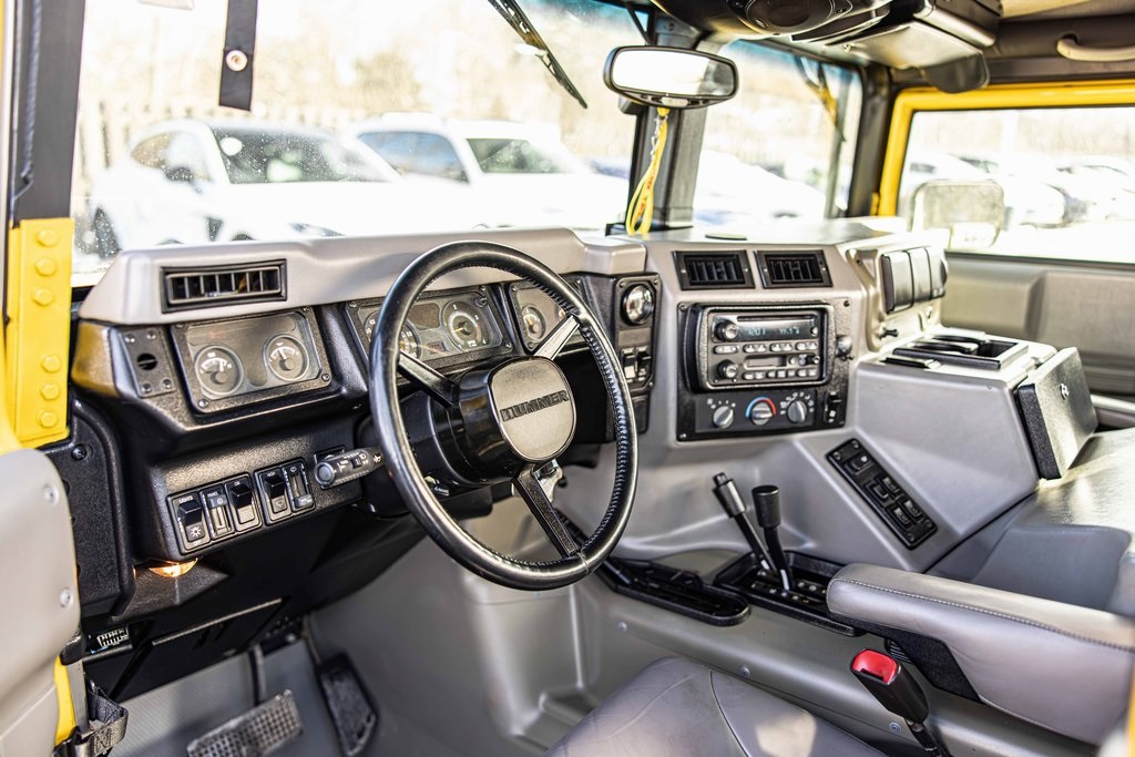 2003 HUMMER H1 - Image 17