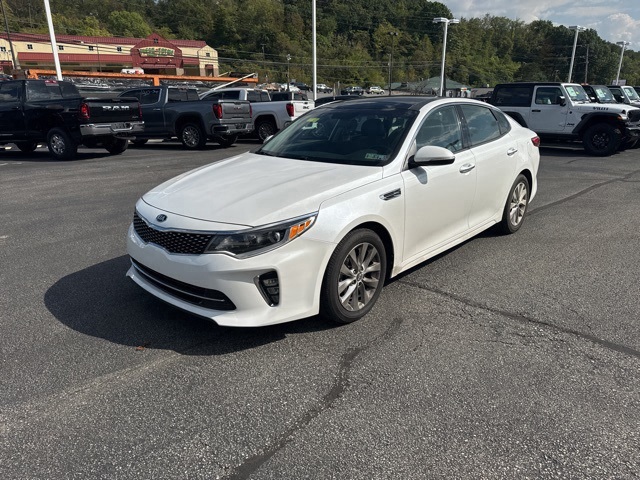 2018 Kia Optima S photo 6