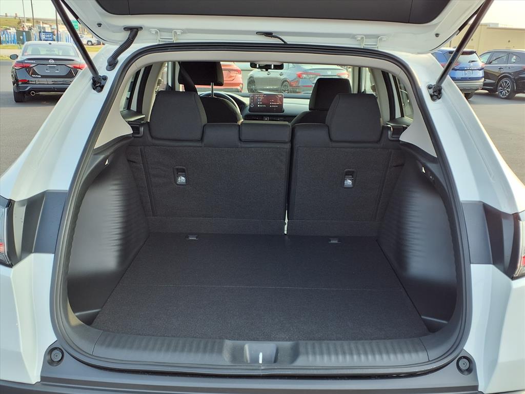 2026 Honda HR-V LX photo 10