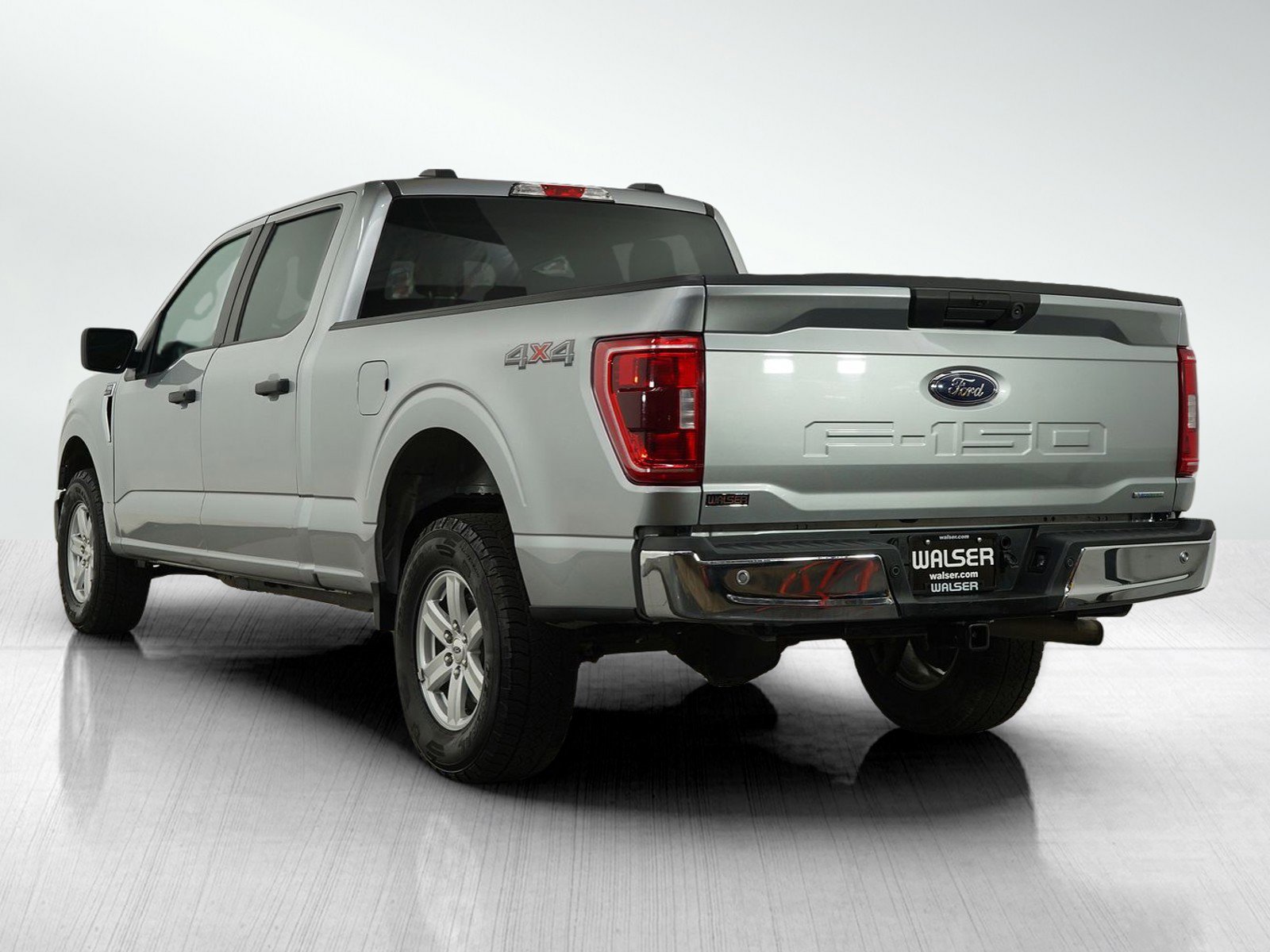 2023 Ford F-150 XL photo 2