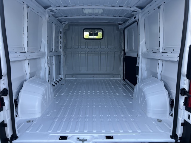 2026 Ram ProMaster 1500 photo 11