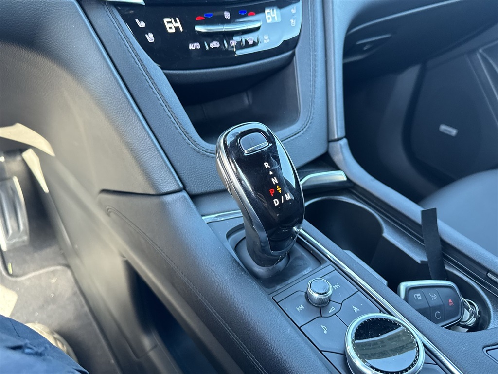 2024 Cadillac XT6 Sport photo 25