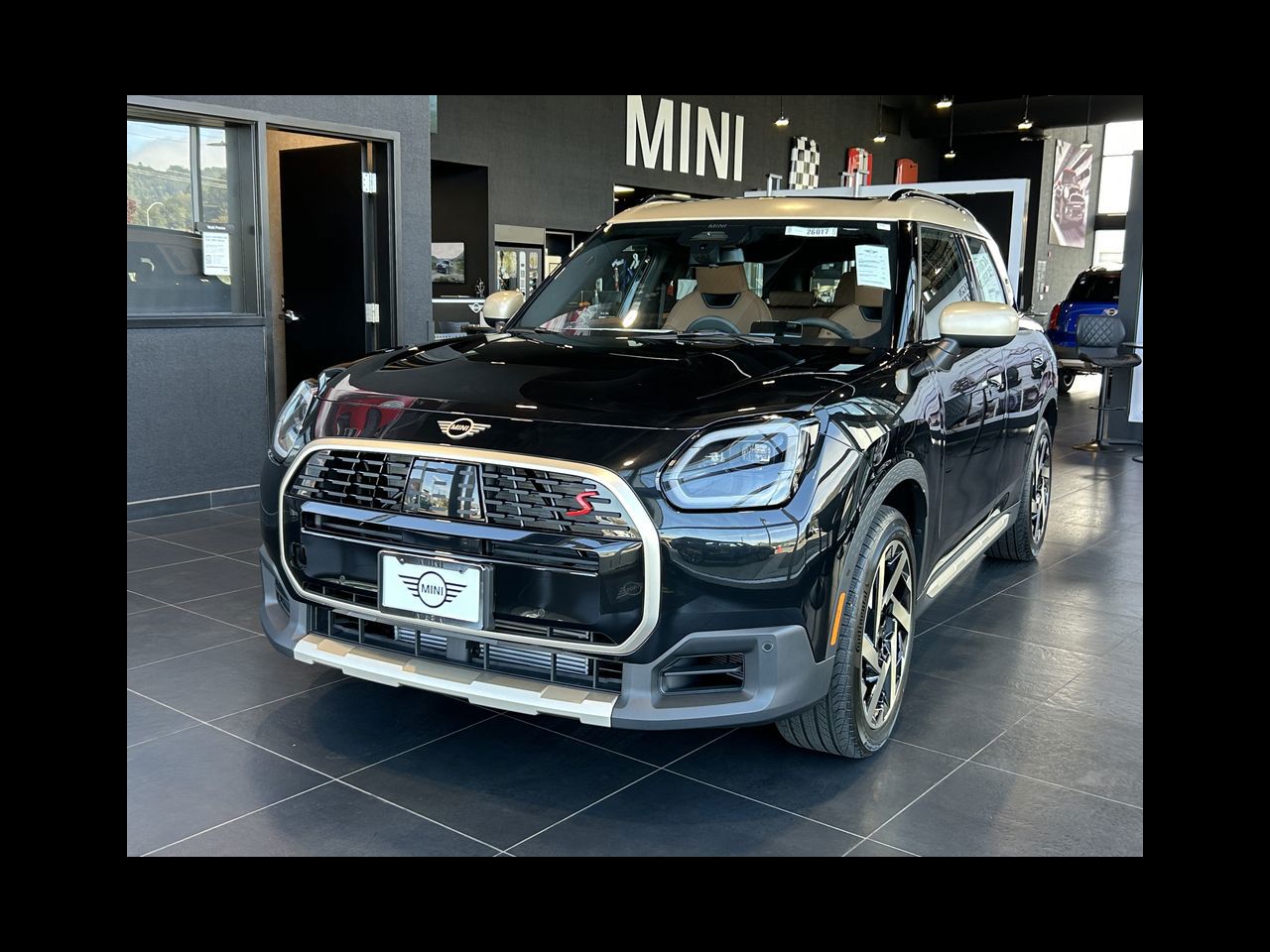 2026 MINI Countryman S's photo