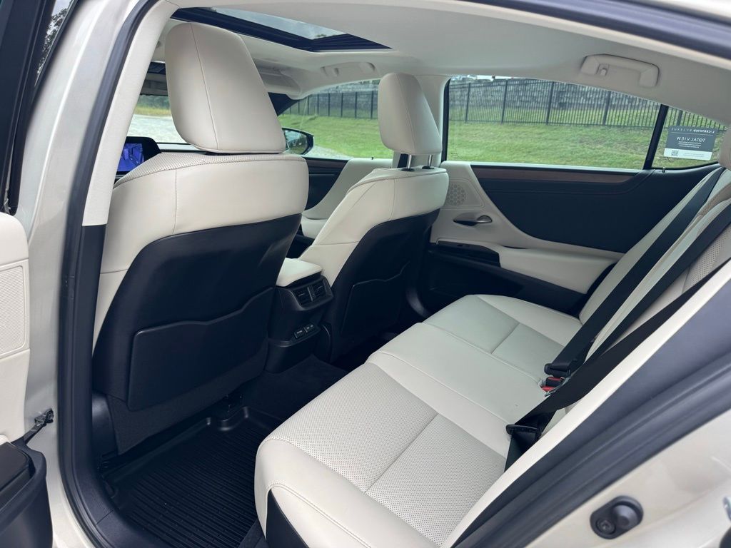 2024 Lexus ES 350 Premium photo 20