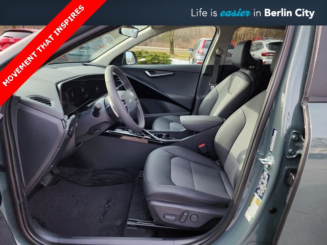 2025 Kia Niro Plug-In Hybrid EX photo 10