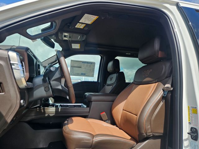 2025 Ford F-250 King Ranch photo 3