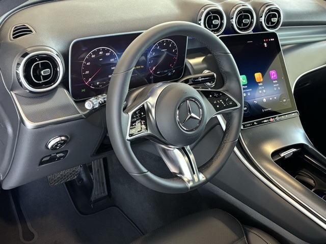 2026 Mercedes Benz GLC 300 photo 10