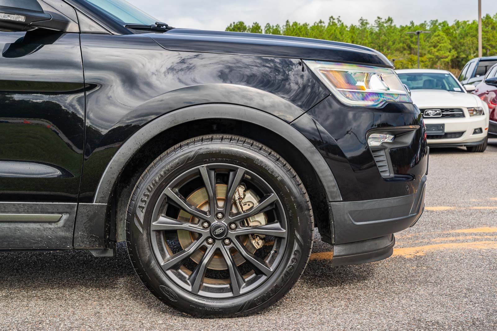 2019 Ford Explorer XLT photo 7