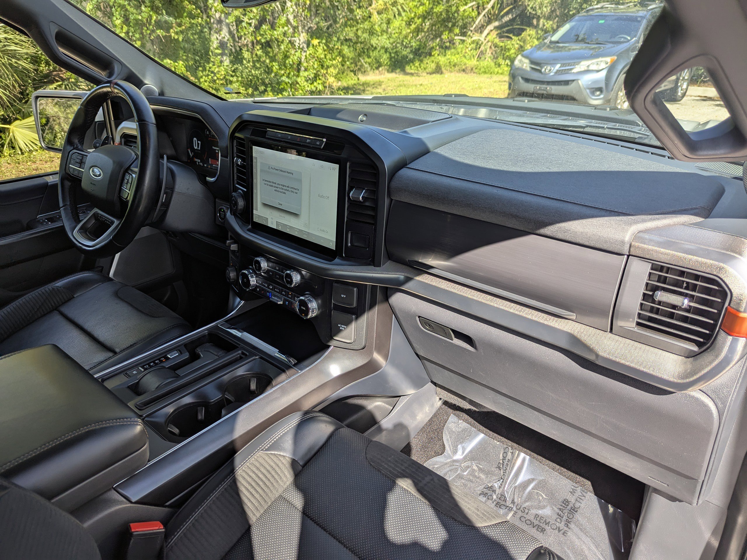 2022 Ford F-150 Raptor photo 11