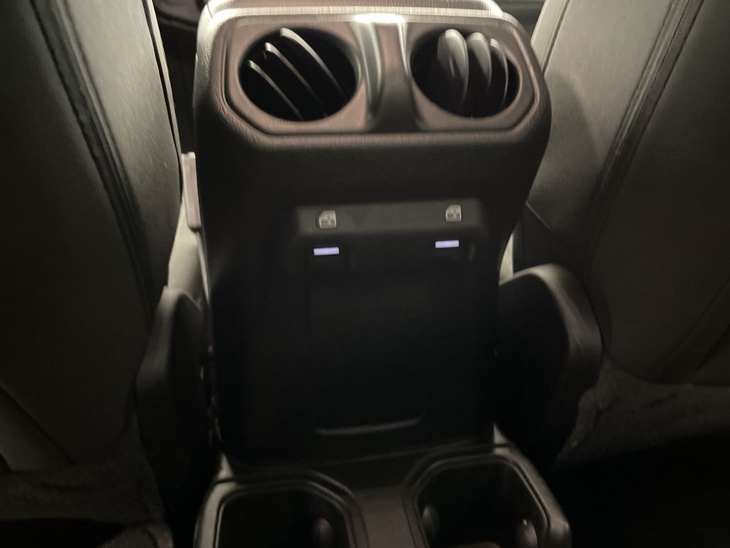 2023 Jeep Gladiator Sport photo 25