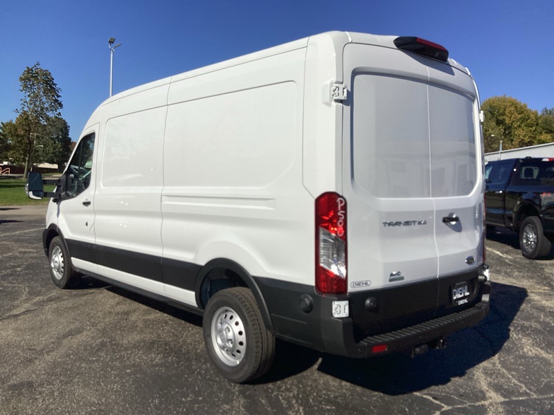 2024 Ford Transit photo 5