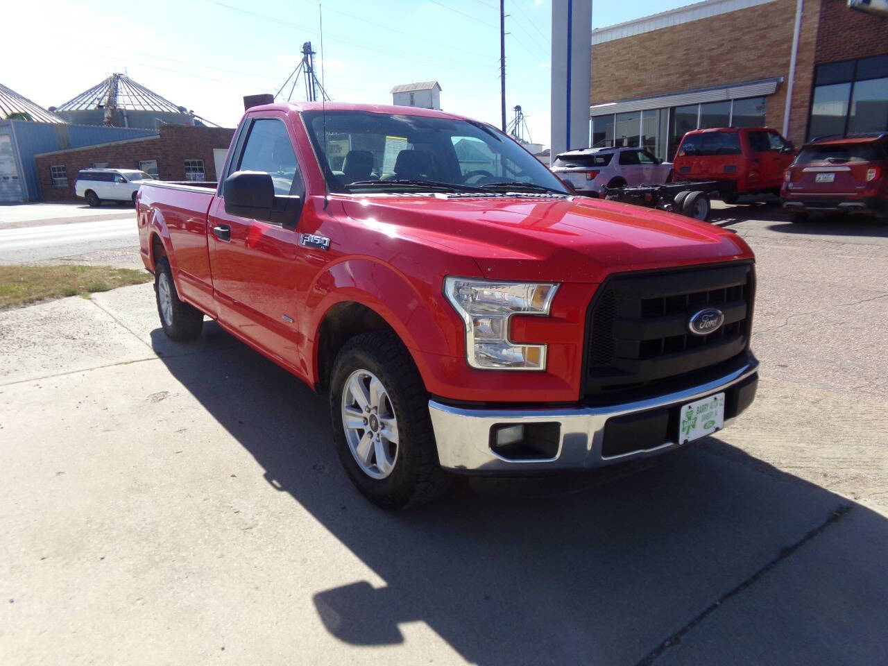 2016 Ford F-150 XL photo 4