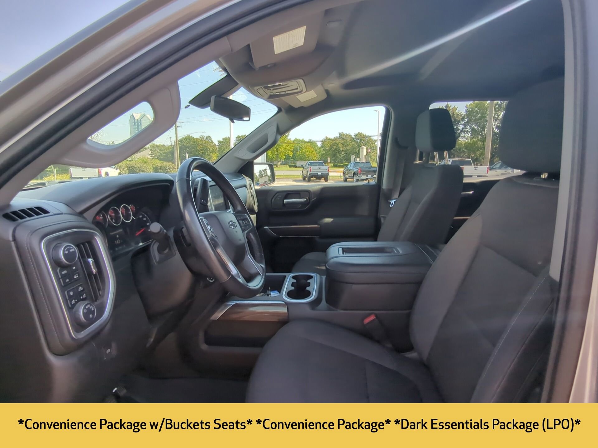 2022 Chevrolet Silverado 1500 RST photo 4