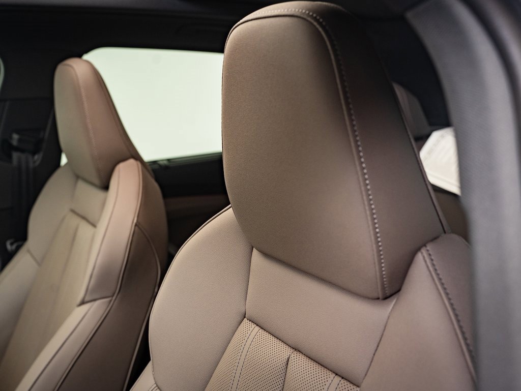 2025 Audi Q5 2.0T Premium Plus photo 18