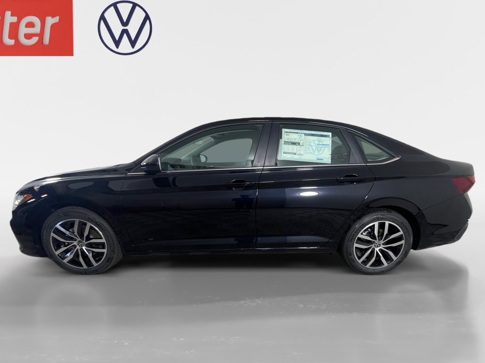 2025 Volkswagen Jetta SE photo 3