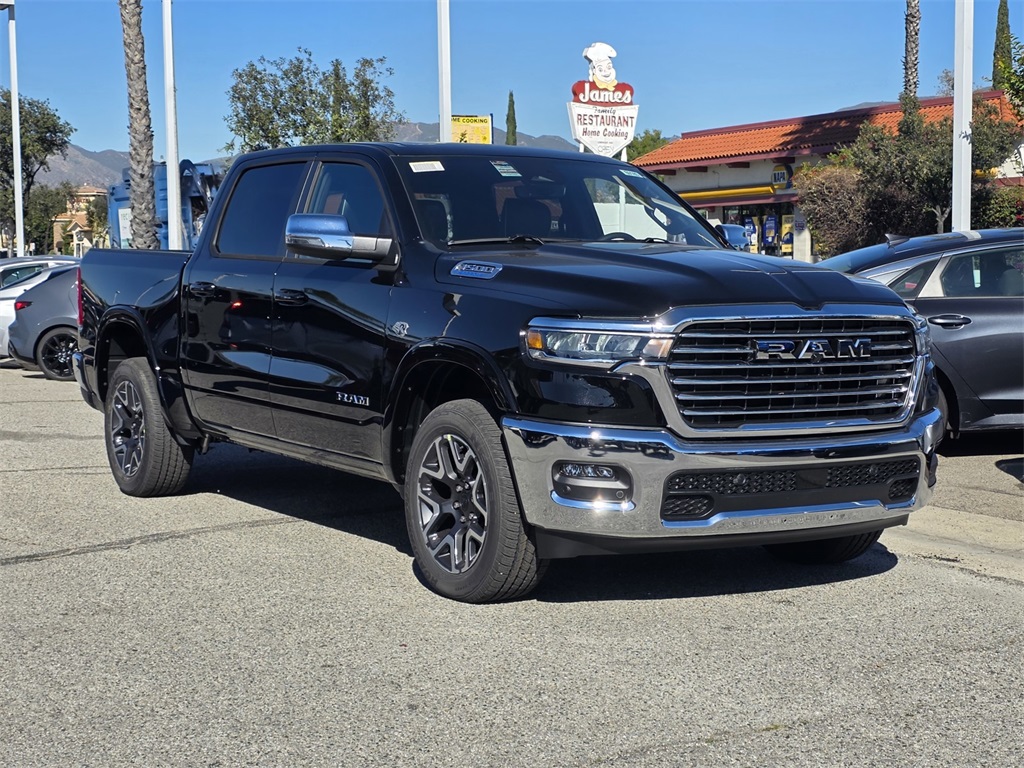 2026 RAM Ram 1500 Pickup Laramie's photo