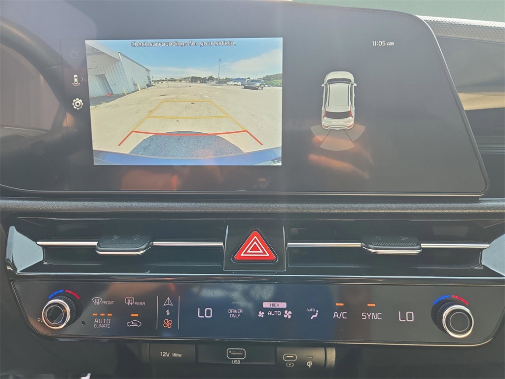 2023 Kia Niro EX Touring photo 10