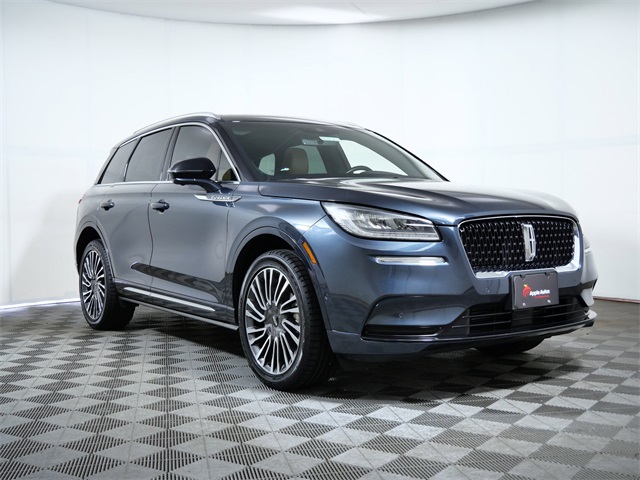 2022 Lincoln Corsair Reserve's photo