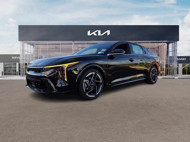 2025 Kia K4 GT-Line's photo