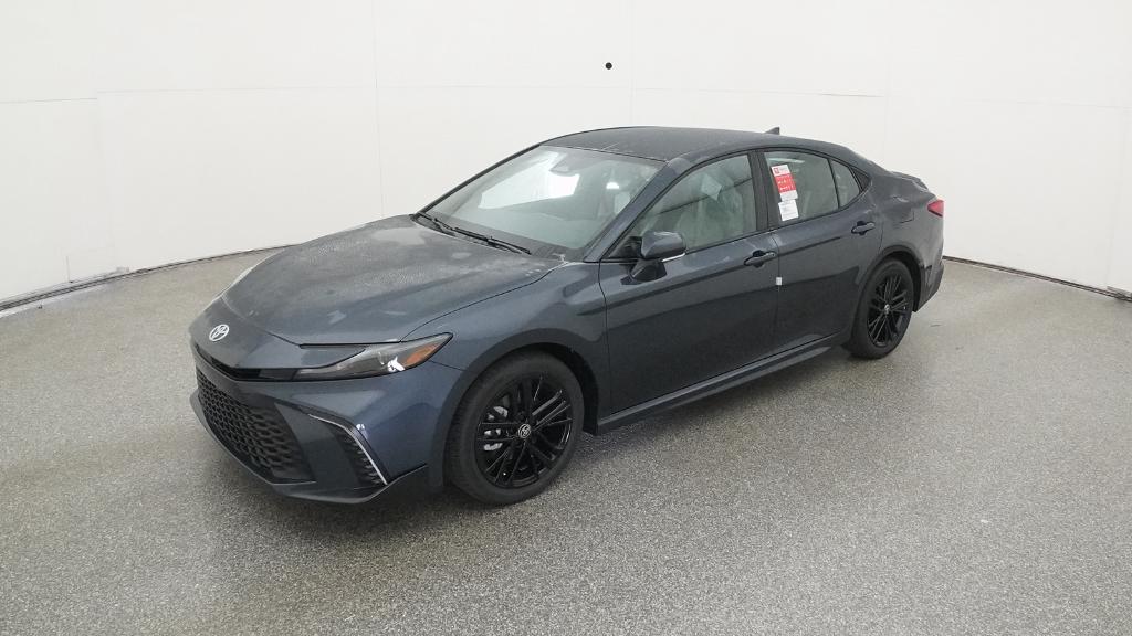 2026 Toyota Camry SE's photo