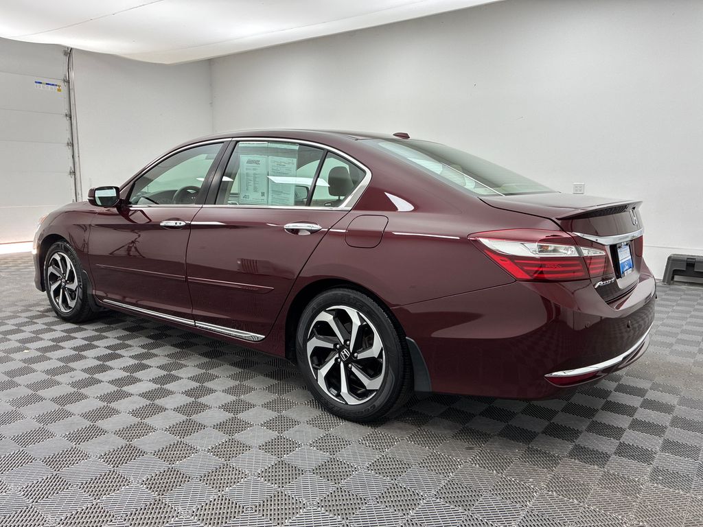 2017 Honda Accord EX-L photo 5