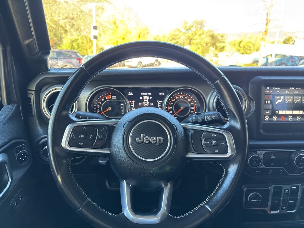 2020 Jeep Wrangler Unlimited Sahara photo 4