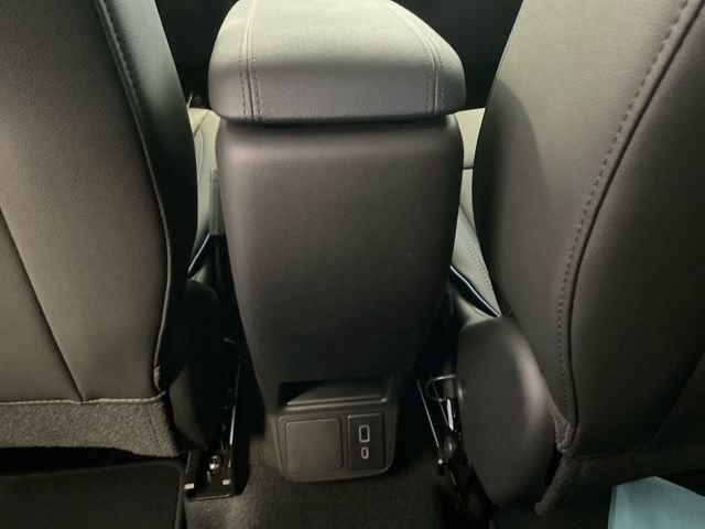 2025 Buick Encore GX Sport Touring photo 17