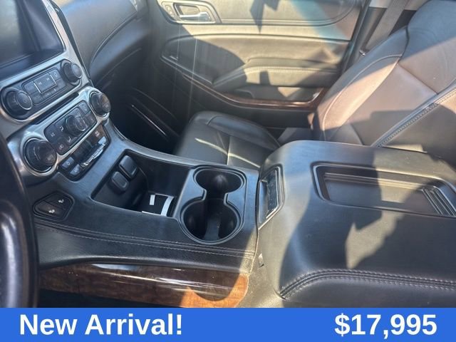 2019 Chevrolet Suburban LT photo 29