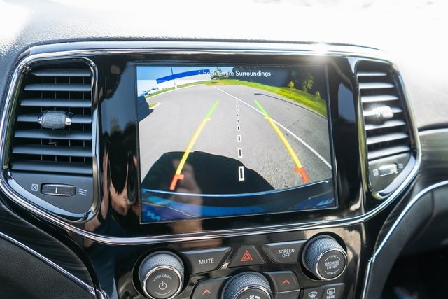 2019 Jeep Grand Cherokee Limited photo 19