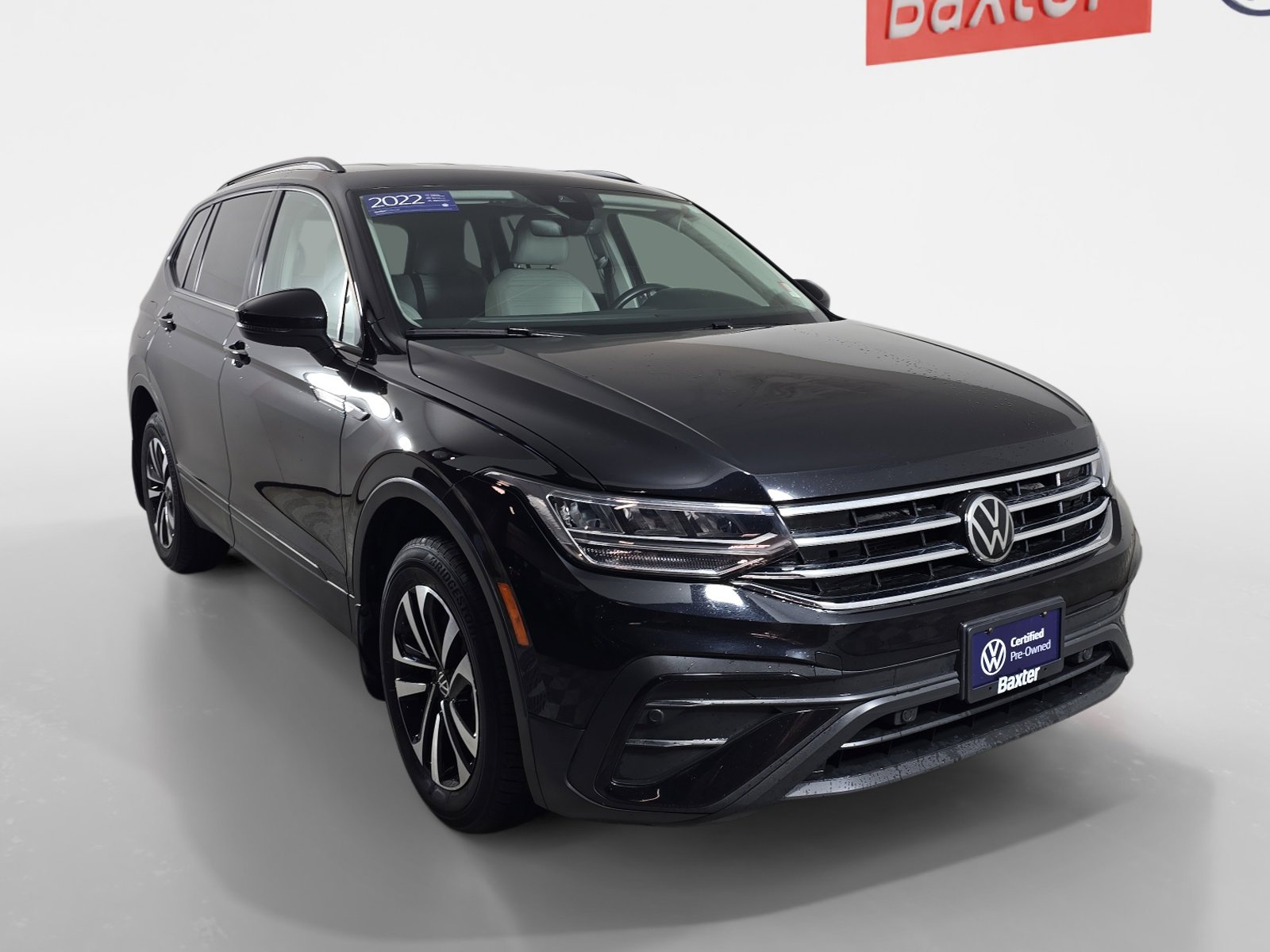 2022 Volkswagen Tiguan S's photo