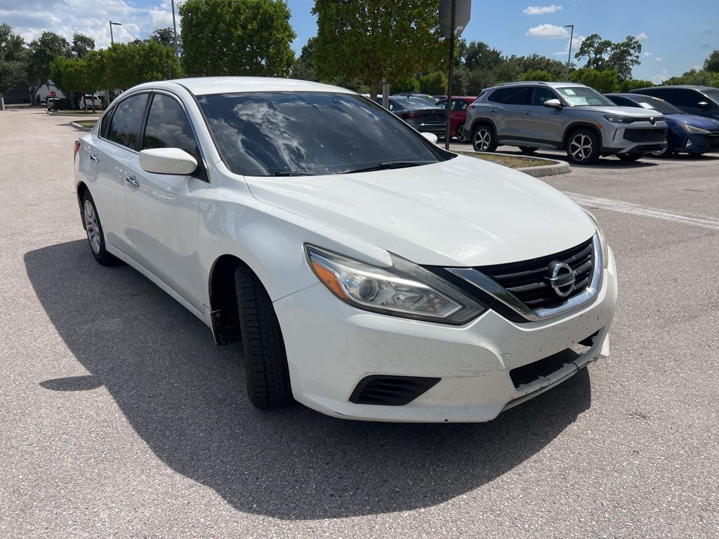 Used 2018 Nissan Altima S with VIN 1N4AL3AP9JC271475 for sale in Fort Pierce, FL