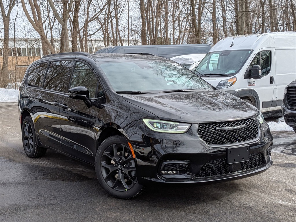 2026 Chrysler Pacifica Limited