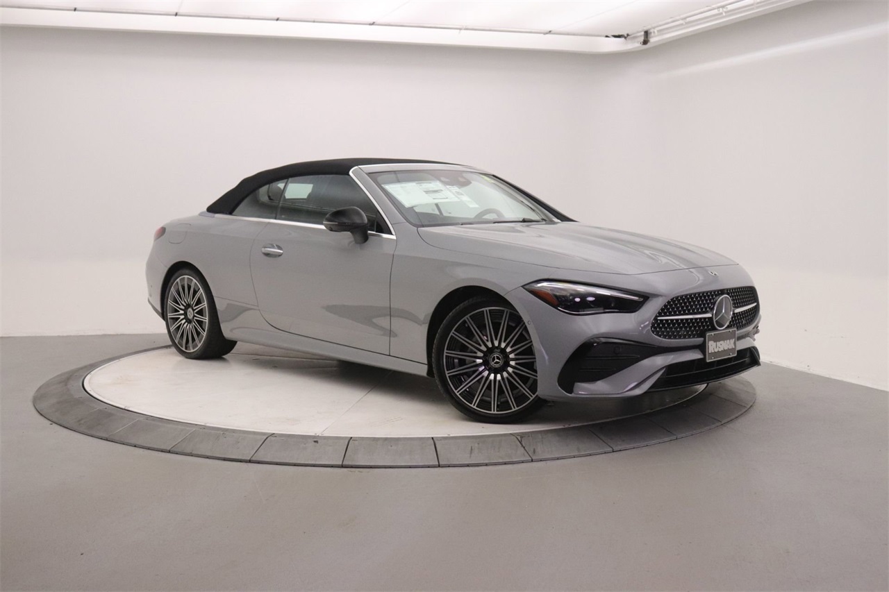 2026 Mercedes-Benz CLE CLE 300's photo