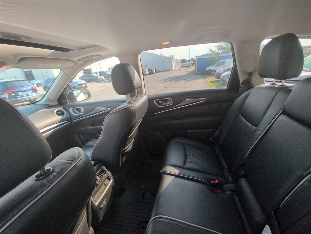 2020 Infiniti QX60 Luxe AWD photo 14