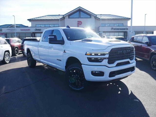 2026 RAM Ram 3500 Pickup Laramie's photo